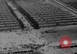 Standbild Konzentrationslager Dachau Dachau Deutschland, 1945, aus Sekunde 33 historischem Filmmaterial Videoclip 65675060583