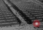 Standbild Konzentrationslager Dachau Dachau Deutschland, 1945, aus Sekunde 39 historischem Filmmaterial Videoclip 65675060583