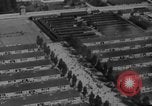 Standbild Konzentrationslager Dachau Dachau Deutschland, 1945, aus Sekunde 53 historischem Filmmaterial Videoclip 65675060583
