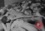 Image Camp de concentration de Dachau Dachau Allemagne, 1945, de la seconde 20 séquences d'archives historiques vidéo 65675060584