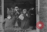 Image Camp de concentration de Dachau Dachau Allemagne, 1945, de la seconde 35 séquences d'archives historiques vidéo 65675060584
