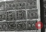 Image ration de contrefaçon de timbres United States USA, 1943, de la seconde 10 séquences d'archives historiques vidéo 65675060589