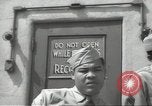 Image Boxer Joe Louis en US Army Los Angeles California USA, 1943, de la seconde 26 séquences d'archives historiques vidéo 65675060607