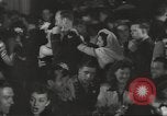 Immagine di L'attrice Anne Shirley Los Angeles California USA, 1943, secondo 47 filmato di repertorio 65675060610