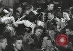 Immagine di L'attrice Anne Shirley Los Angeles California USA, 1943, secondo 55 filmato di repertorio 65675060610