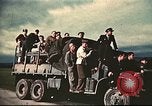 Immagine di Noi aviatori scampato Swiss internamento Annecy Francia, 1944, secondo 24 filmato di repertorio 65675060611