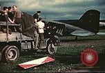 Immagine di Noi aviatori scampato Swiss internamento Annecy Francia, 1944, secondo 31 filmato di repertorio 65675060611