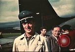 Immagine di Noi aviatori scampato Swiss internamento Annecy Francia, 1944, secondo 49 filmato di repertorio 65675060611