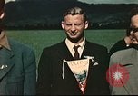 Immagine di Noi volantini fuggiti da internamento in Svizzera Annecy Francia, 1944, secondo 5 filmato di repertorio 65675060612