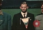 Immagine di Noi volantini fuggiti da internamento in Svizzera Annecy Francia, 1944, secondo 7 filmato di repertorio 65675060612