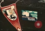 Immagine di Noi volantini fuggiti da internamento in Svizzera Annecy Francia, 1944, secondo 15 filmato di repertorio 65675060612