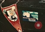 Immagine di Noi volantini fuggiti da internamento in Svizzera Annecy Francia, 1944, secondo 17 filmato di repertorio 65675060612