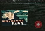 Immagine di Noi volantini fuggiti da internamento in Svizzera Annecy Francia, 1944, secondo 19 filmato di repertorio 65675060612