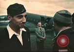 Immagine di Noi volantini fuggiti da internamento in Svizzera Annecy Francia, 1944, secondo 36 filmato di repertorio 65675060612