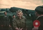Immagine di Noi volantini fuggiti da internamento in Svizzera Annecy Francia, 1944, secondo 38 filmato di repertorio 65675060612