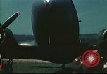Standbild Allied Flyer entkam aus Haft in der Schweiz Annecy Frankreich, 1944, aus Sekunde 38 historischem Filmmaterial Videoclip 65675060614