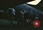 Image rapatrié les aviateurs américains partent sur C-47 Aéronefs Annecy France, 1944, de la seconde 35 séquences d'archives historiques vidéo 65675060616
