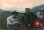 Immagine di Rimpatriata Army Air Forces aviatori Annecy Francia, 1944, secondo 31 filmato di repertorio 65675060617