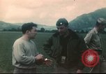 Immagine di Rimpatriata Army Air Forces aviatori Annecy Francia, 1944, secondo 34 filmato di repertorio 65675060617