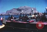 Immagine di Rovine in città Sicilia Italia, 1943, secondo 23 filmato di repertorio 65675060622