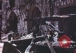 Immagine di Rovine in città Sicilia Italia, 1943, secondo 42 filmato di repertorio 65675060622