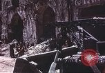 Immagine di Rovine in città Sicilia Italia, 1943, secondo 43 filmato di repertorio 65675060622
