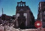 Immagine di Rovine in città Sicilia Italia, 1943, secondo 53 filmato di repertorio 65675060622