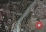 Standbild A-36 Invader dive Bomber Sizilien Italien, 1943, aus Sekunde 42 historischem Filmmaterial Videoclip 65675060629
