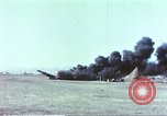 Standbild A-36 Invader dive Bomber Sizilien Italien, 1943, aus Sekunde 21 historischem Filmmaterial Videoclip 65675060632