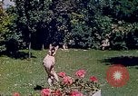 Immagine di Eva Braun Berchtesgaden Germania, 1940, secondo 43 filmato di repertorio 65675060652