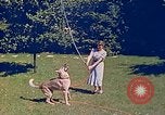 Immagine di Eva Braun Berchtesgaden Germania, 1940, secondo 49 filmato di repertorio 65675060652