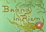 Standbild Gebäude in Brand Deutschland, 1940, aus Sekunde 5 historischem Filmmaterial Videoclip 65675060654