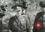Immagine di Dittatore rumeno Ion Antonescu Victor visitando le truppe in Odessa in Odessa Ucraina, 1941, secondo 20 filmato di repertorio 65675060665