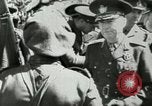 Immagine di Dittatore rumeno Ion Antonescu Victor visitando le truppe in Odessa in Odessa Ucraina, 1941, secondo 36 filmato di repertorio 65675060665
