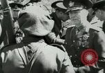 Immagine di Dittatore rumeno Ion Antonescu Victor visitando le truppe in Odessa in Odessa Ucraina, 1941, secondo 37 filmato di repertorio 65675060665