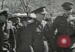 Immagine di Dittatore rumeno Ion Antonescu Victor visitando le truppe in Odessa in Odessa Ucraina, 1941, secondo 46 filmato di repertorio 65675060665