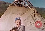 Standbild Eva Braun Europa, 1940, aus Sekunde 42 historischem Filmmaterial Videoclip 65675060669