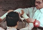 Standbild Handaufzug von Atombombe Hiroshima Japan, 1946, aus Sekunde 8 historischem Filmmaterial Videoclip 65675060686