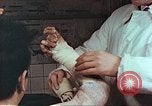 Standbild Handaufzug von Atombombe Hiroshima Japan, 1946, aus Sekunde 11 historischem Filmmaterial Videoclip 65675060686