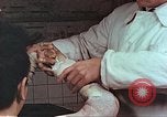 Standbild Handaufzug von Atombombe Hiroshima Japan, 1946, aus Sekunde 19 historischem Filmmaterial Videoclip 65675060686