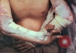 Standbild Handaufzug von Atombombe Hiroshima Japan, 1946, aus Sekunde 32 historischem Filmmaterial Videoclip 65675060686