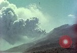 Standbild Mount Sakurajima Kyushu in Japan, 1946, aus Sekunde 4 historischem Filmmaterial Videoclip 65675060698