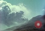 Standbild Mount Sakurajima Kyushu in Japan, 1946, aus Sekunde 6 historischem Filmmaterial Videoclip 65675060698