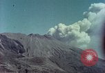 Standbild Mount Sakurajima Kyushu in Japan, 1946, aus Sekunde 10 historischem Filmmaterial Videoclip 65675060698