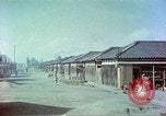 Immagine di Case di caserme varietà Giappone, 1946, secondo 55 filmato di repertorio 65675060712