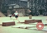 Immagine di I bambini della scuola elementare Giappone, 1946, secondo 37 filmato di repertorio 65675060716