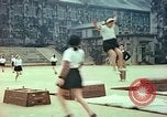 Immagine di I bambini della scuola elementare Giappone, 1946, secondo 47 filmato di repertorio 65675060716