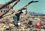 Immagine di Il popolo giapponese Hiroshima Giappone, 1946, secondo 6 filmato di repertorio 65675060722