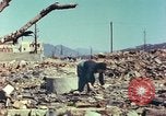 Immagine di Il popolo giapponese Hiroshima Giappone, 1946, secondo 31 filmato di repertorio 65675060722