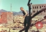 Immagine di Il popolo giapponese Hiroshima Giappone, 1946, secondo 43 filmato di repertorio 65675060722